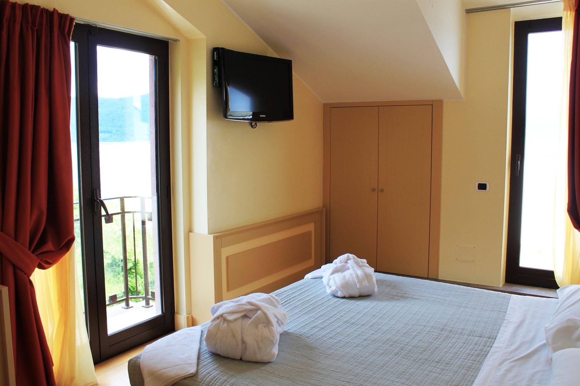 Relais Sans Soucis & Spa รอนชิโญเน ภายนอก รูปภาพ