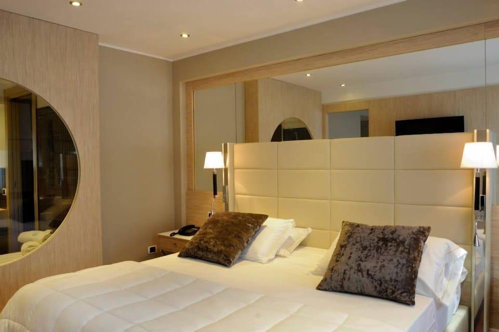Relais Sans Soucis & Spa รอนชิโญเน ภายนอก รูปภาพ
