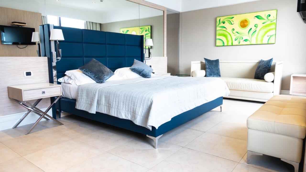 Relais Sans Soucis & Spa รอนชิโญเน ภายนอก รูปภาพ